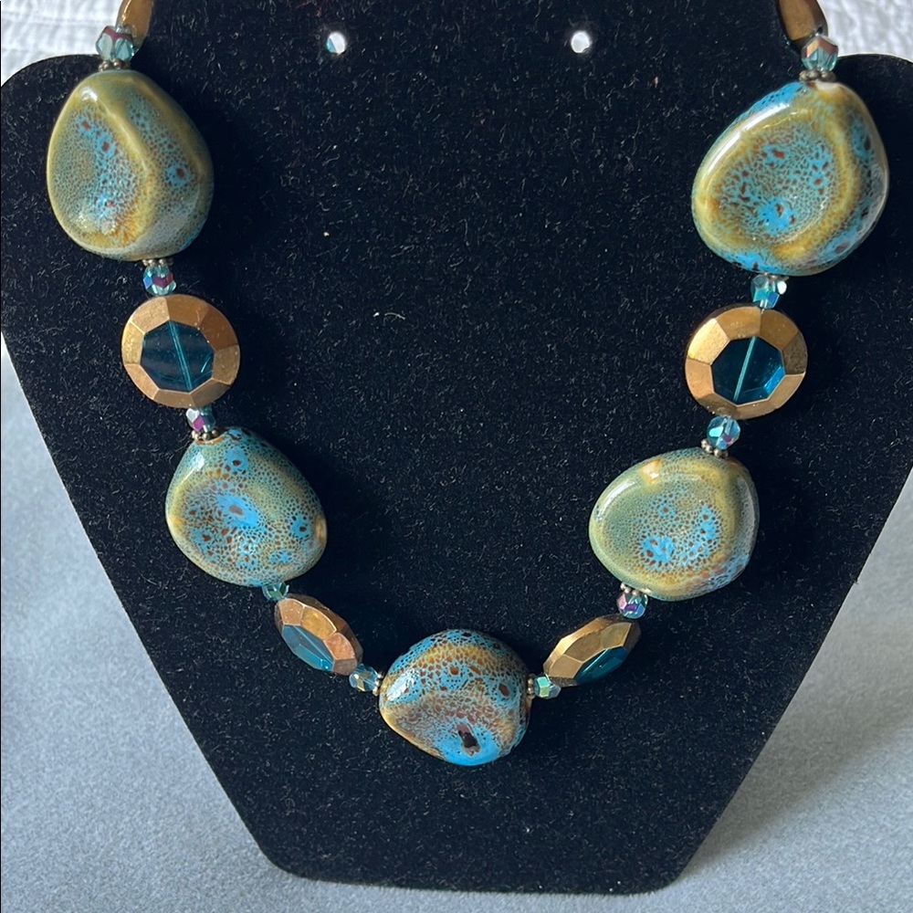 Elegant Blue and Gold Beaded Necklace